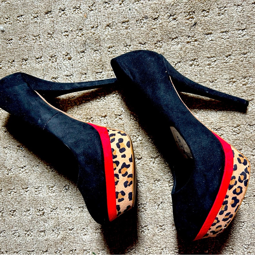 New Bershka High Heel Suede Shoes
